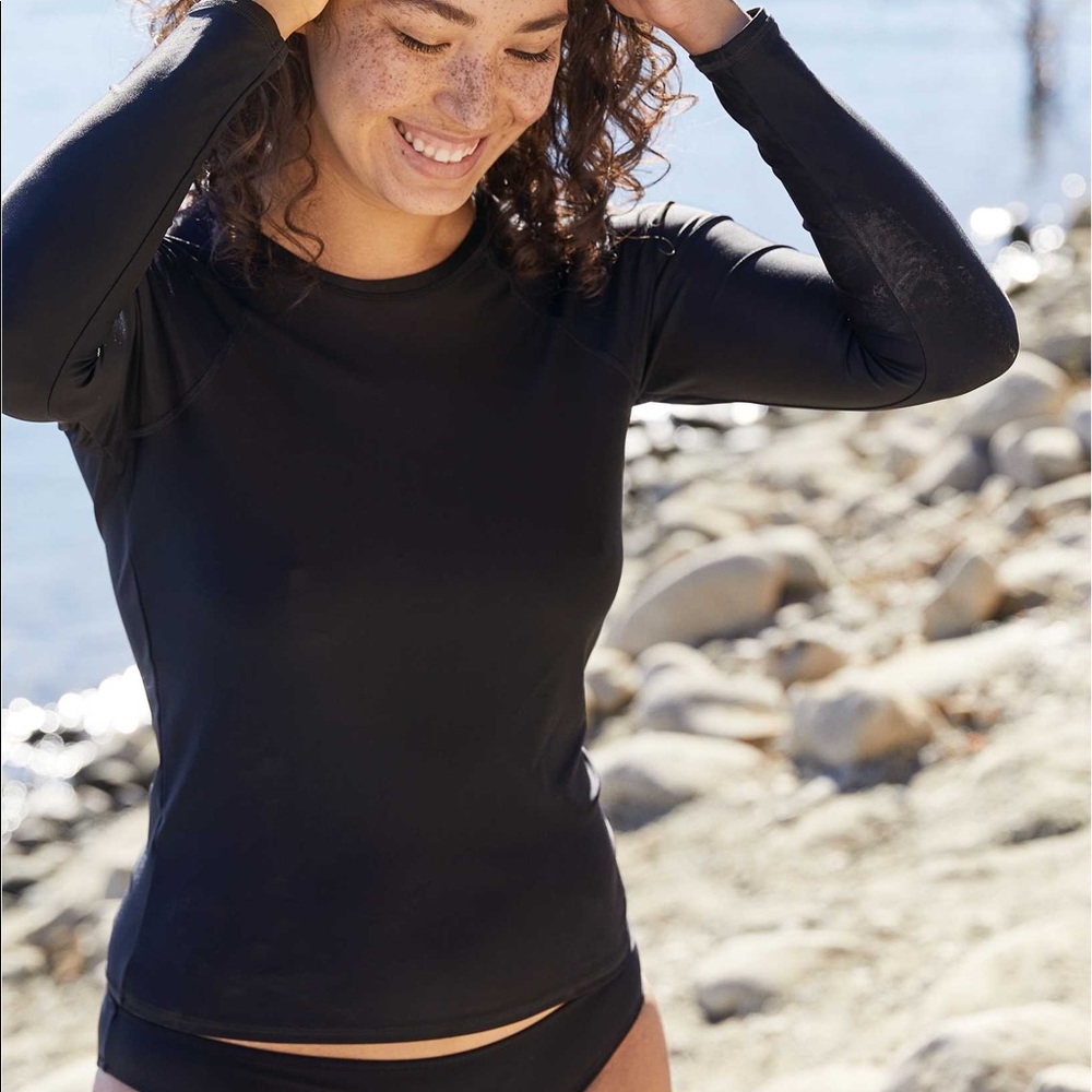 Aerie Rash Guard NWOT